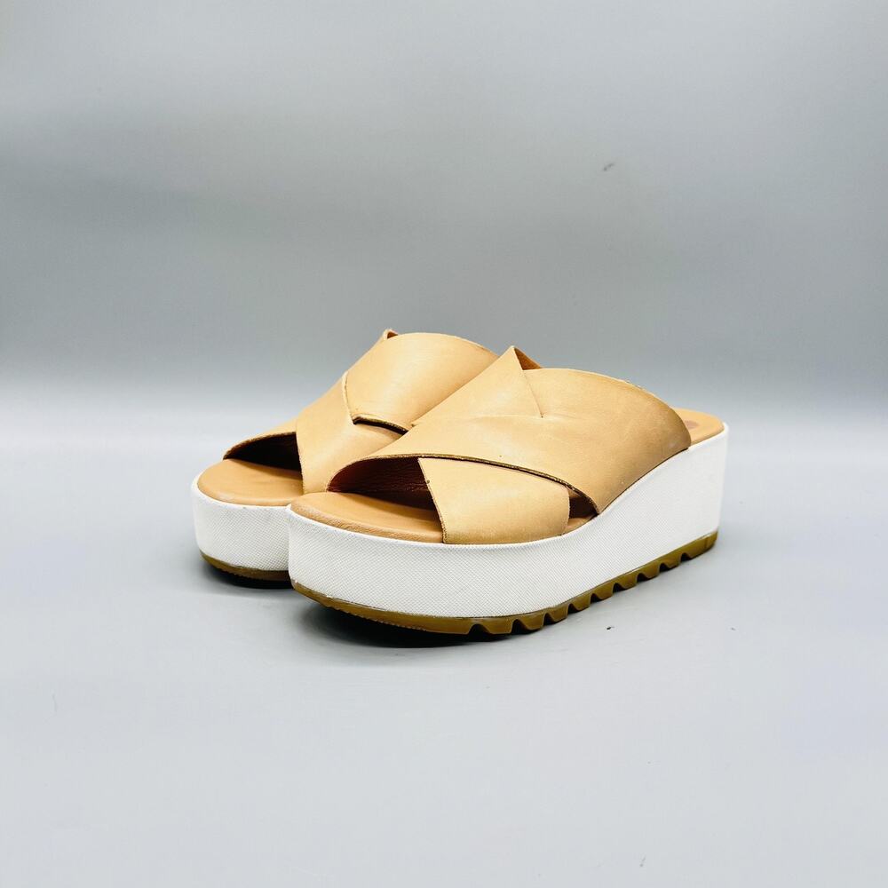 Sorel Sandals Womens 6 Beige Leather Cameron Flatform Mule Wedge Slip On Shoes - Picture 3 of 10